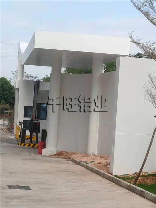 香港五个关键因素帮你快速订制到质量好的木纹铝单板