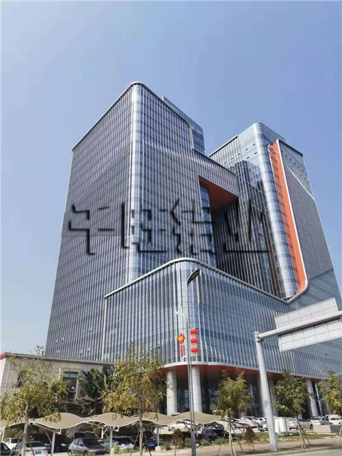 千旺辊涂铝单板生产厂家告诉大家简单的选择一流的辊涂铝单板