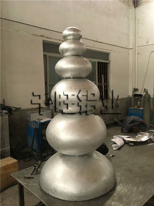 新乡4个重点告诉你简单的选择质量好的包柱铝单板